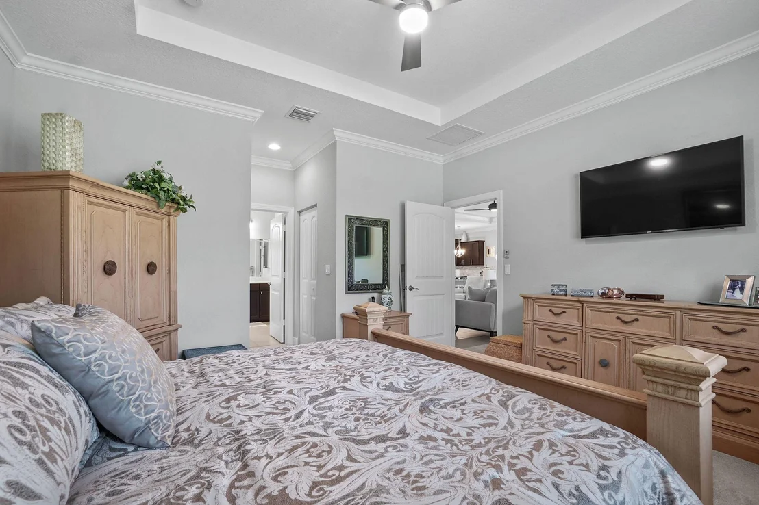 Photo of 5879 SE Entry Court