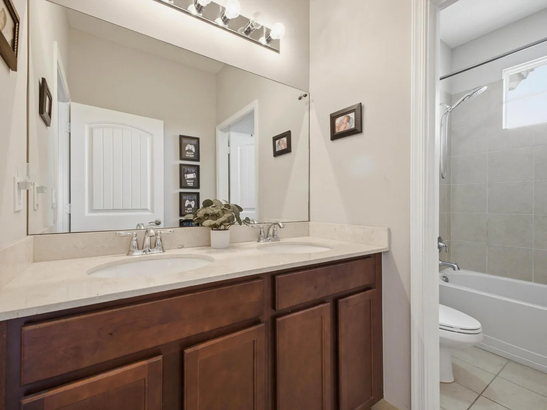 Photo of 6819 Langdon Way