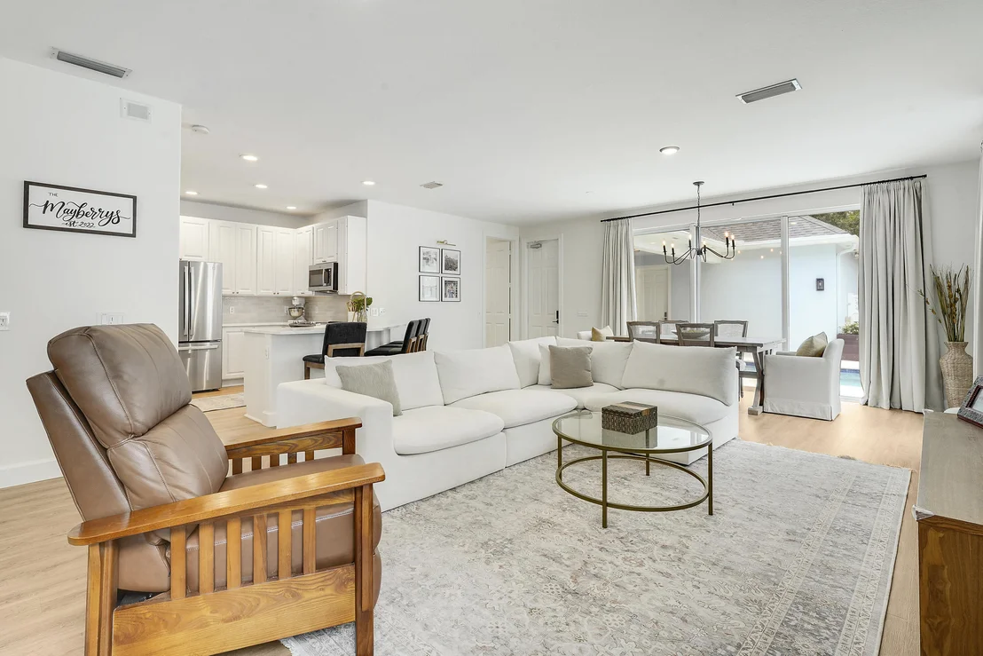 Photo of 123 Date Palm Drive