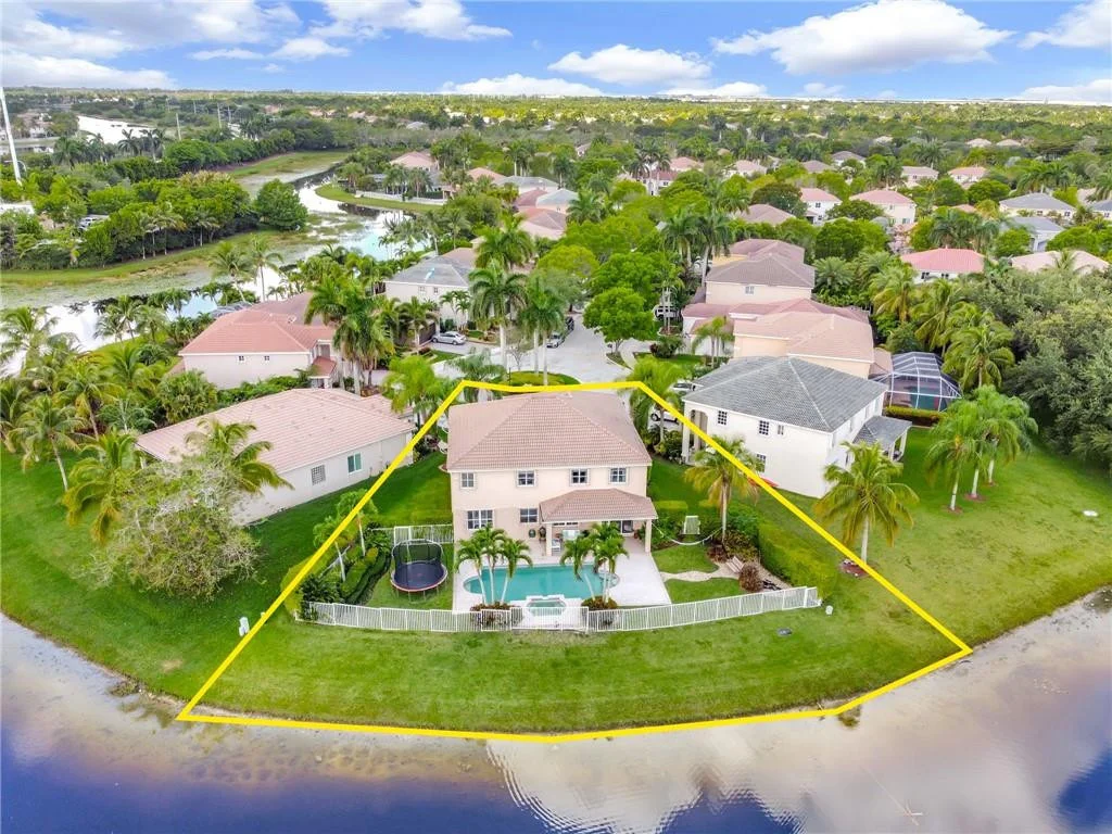 Photo of 1050 Chenille Circle
