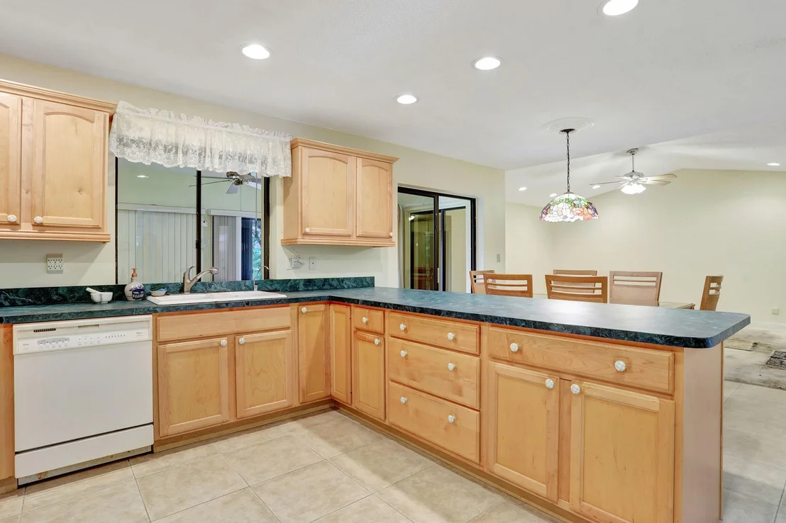 Photo of 2212 Seagrape Circle