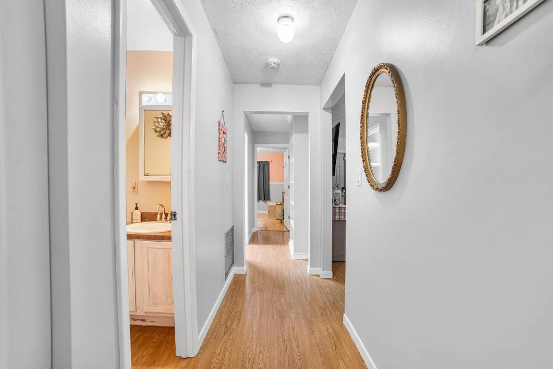 Photo of 2477 SE 27th Street