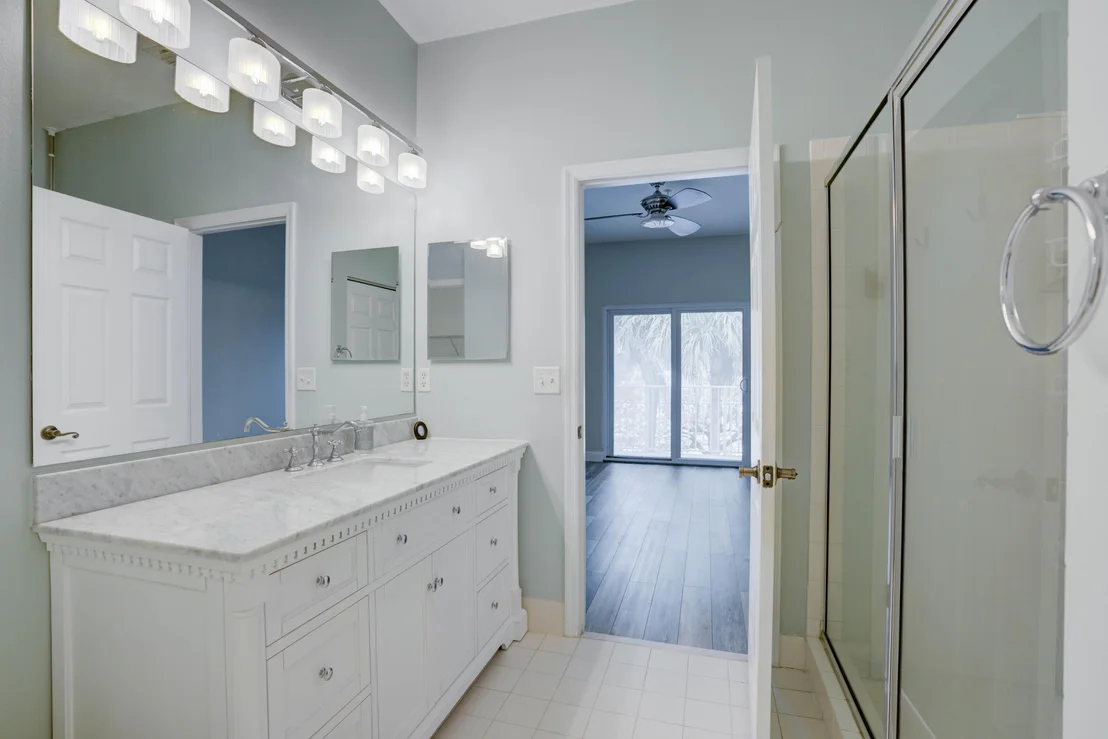 Photo of Unit B at 115 Lighthouse Circle
