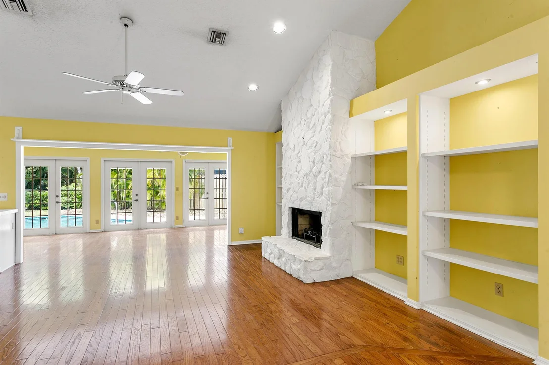 Photo of 18930 Misty Lake Drive