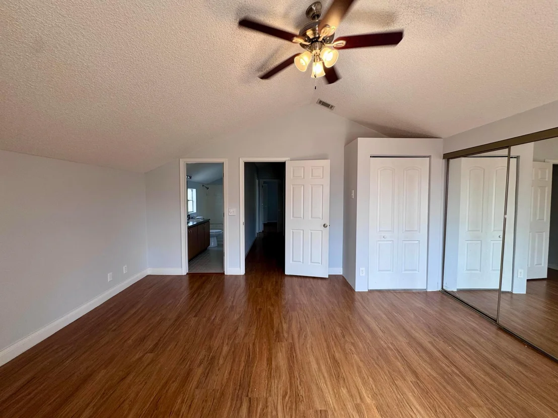 Photo of 5889 Snowdrop Way