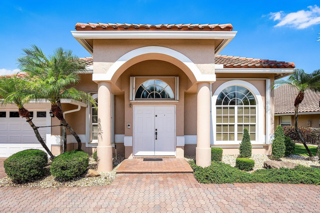 Photo of 10653 St Thomas Drive