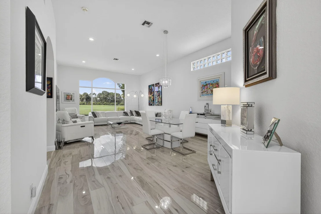 Photo of 4091 Laurel Estates Way