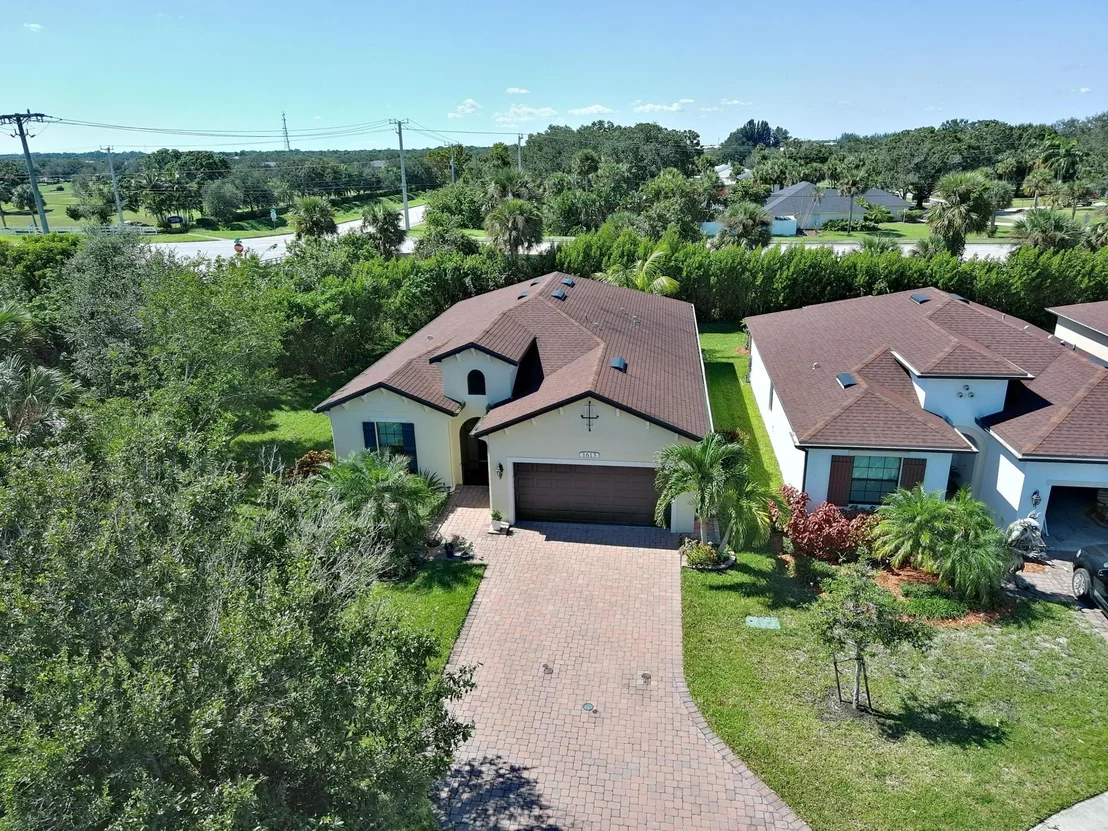 Photo of 1613 Willows Square