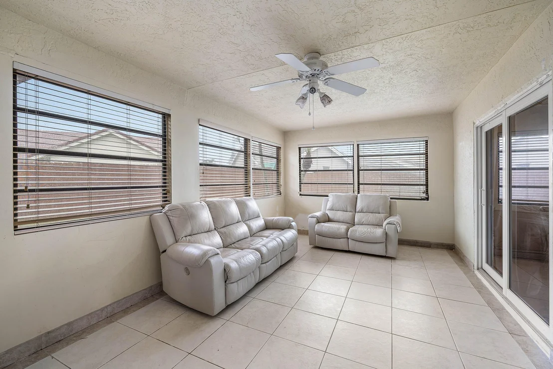 Photo of 5781 Laurel Green Circle
