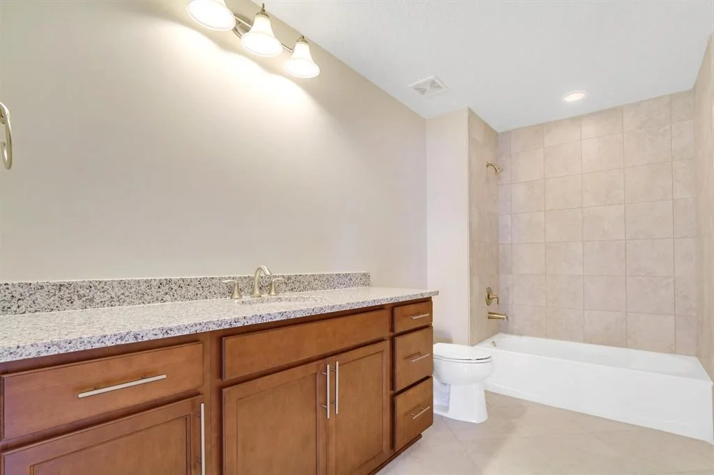 Photo of 213 Alcove Point Lane