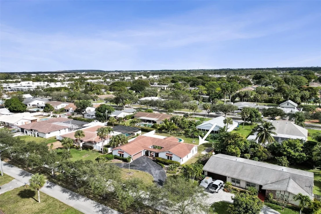 Photo of 65 W Palm Drive