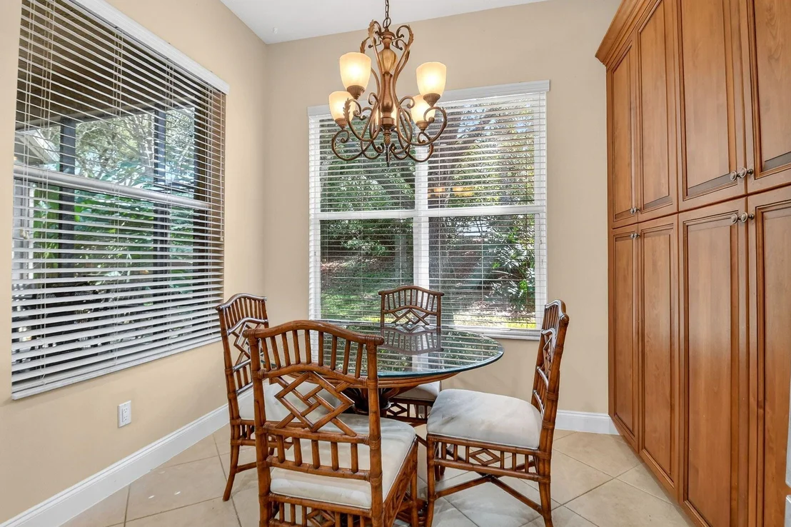 Photo of 7420 Twin Falls Drive