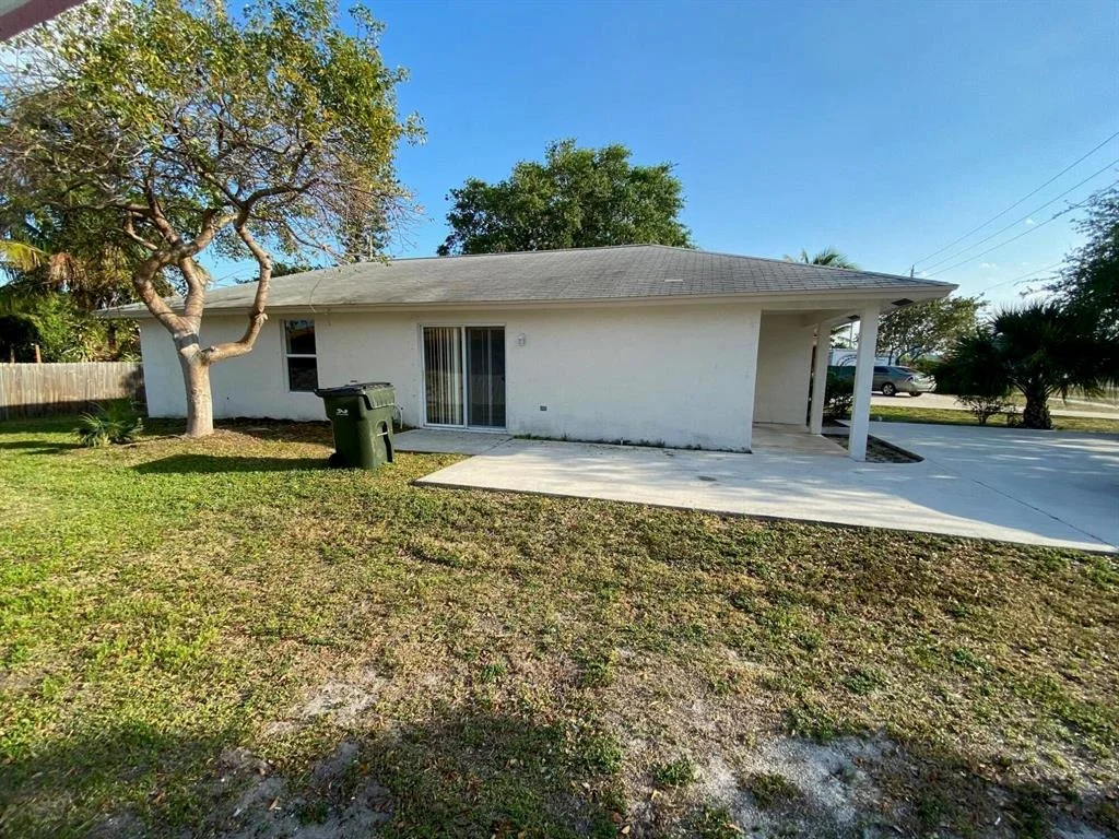 Photo of 1135 Old Dixie Highway