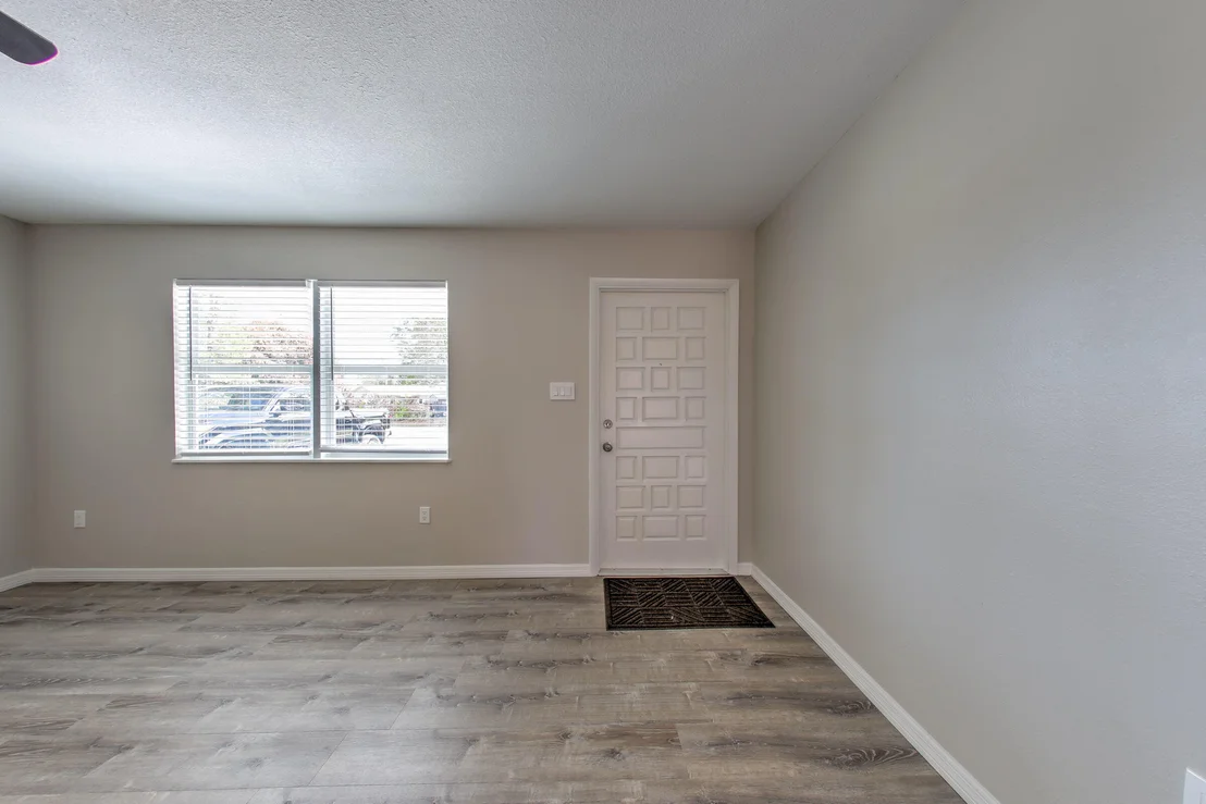 Photo of 5103 Sunset Boulevard