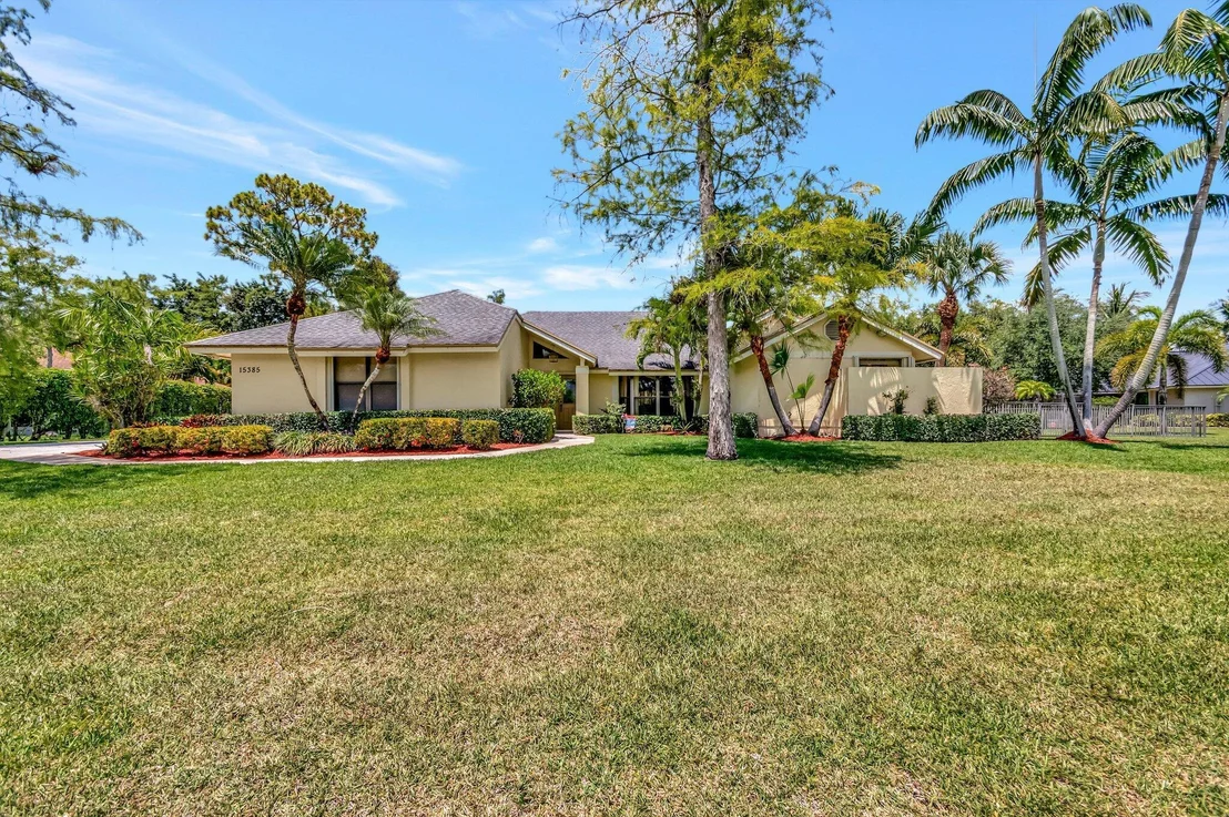 Photo of 15385 Cedar Bluff Place