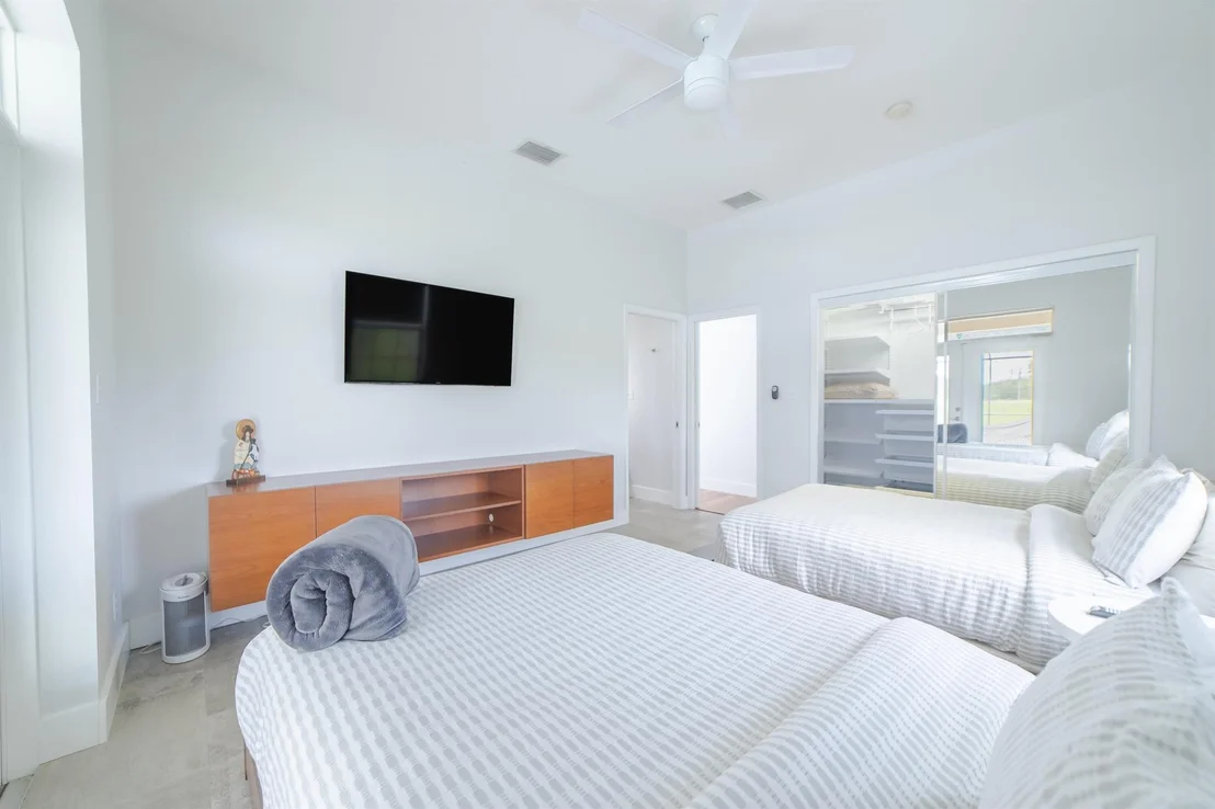 Photo of 4010 SE 50th Avenue