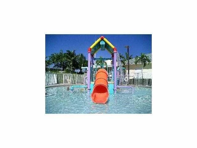 Photo of 925 Tradewinds Bend