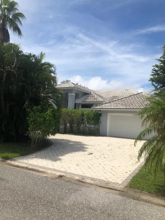 Photo of 4324 Caryota Drive