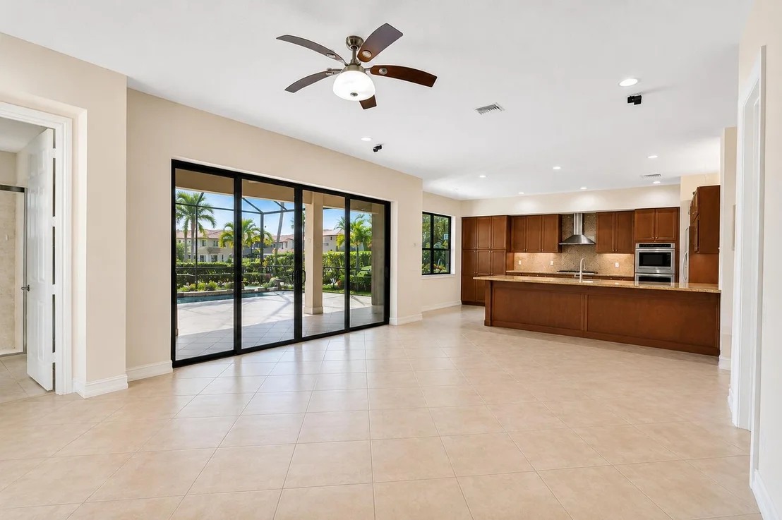 Photo of 16610 Gateway Bridge Drive