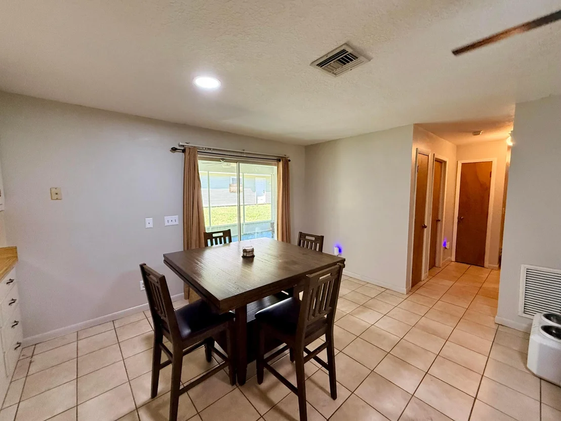 Photo of 7528 County Road 663