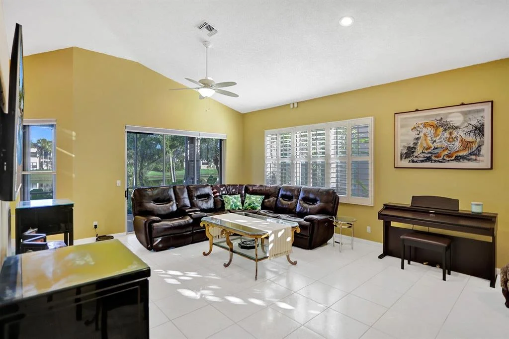 Photo of 6867 Cairnwell Drive