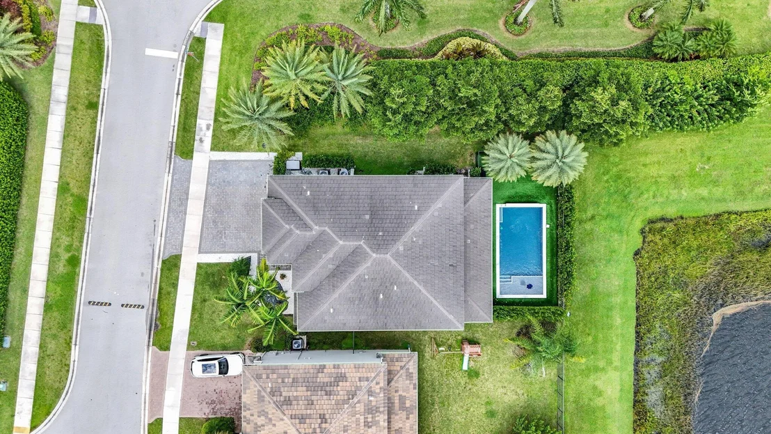 Photo of 15356 Blue River Road