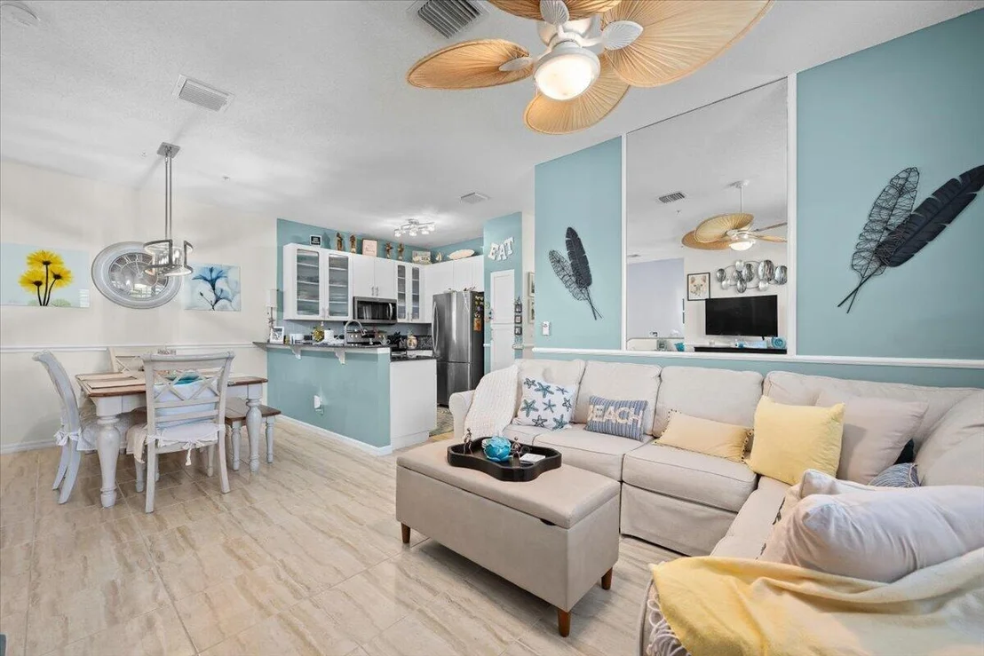 Photo of Unit C at 113 LIGHTHOUSE Circle