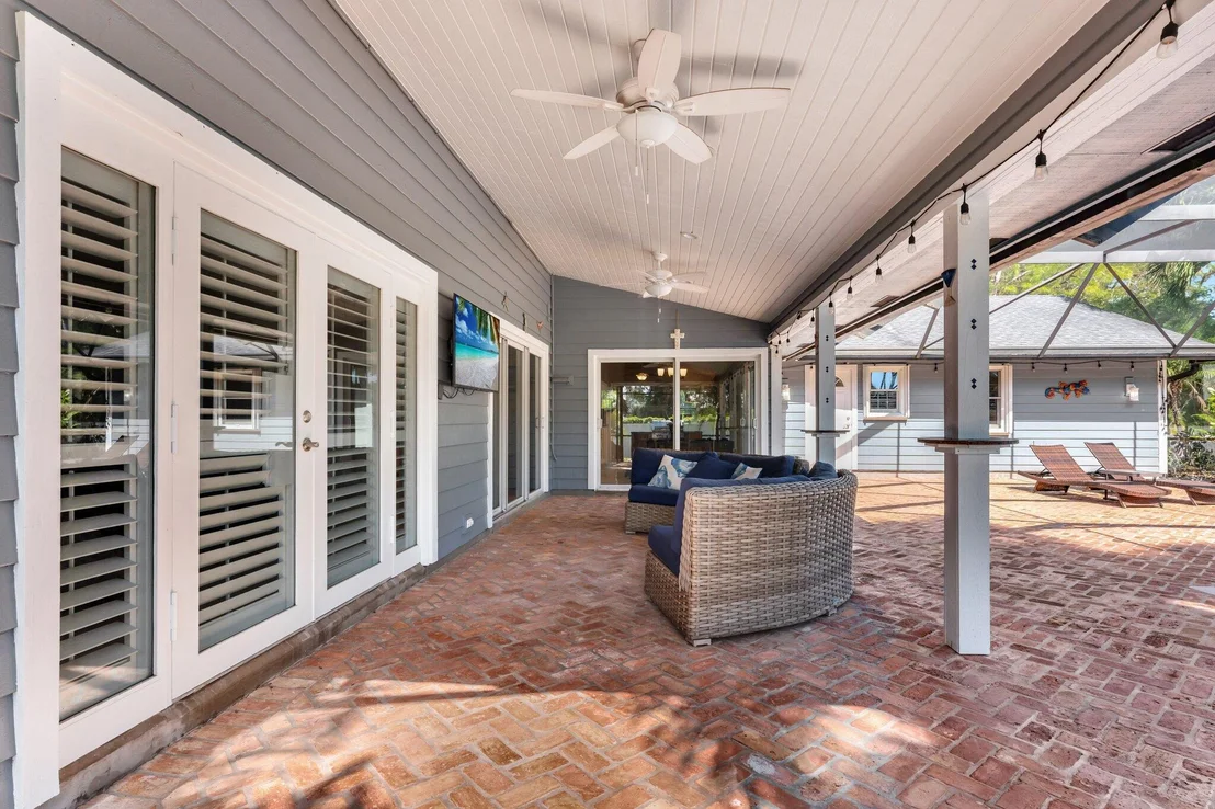 Photo of 12750 Oak Arbor Drive
