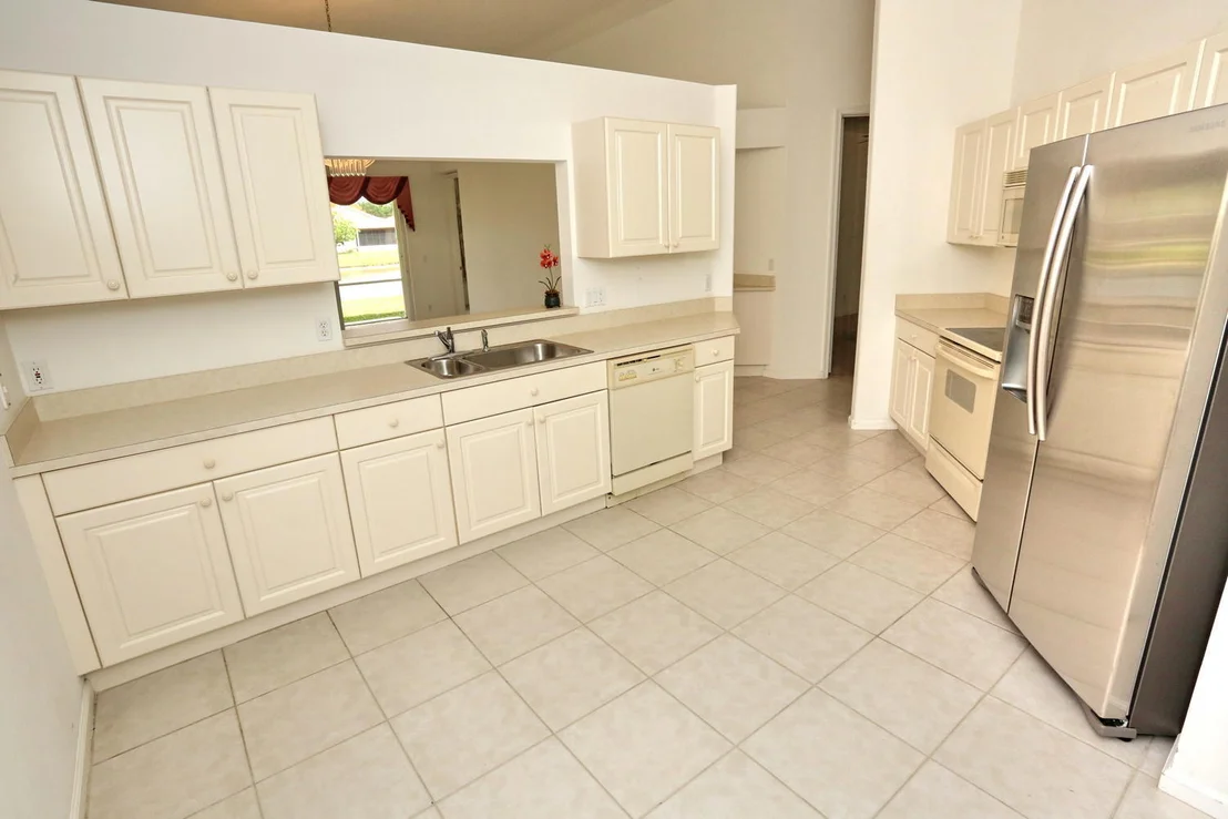 Photo of 9127 Bay Point Circle