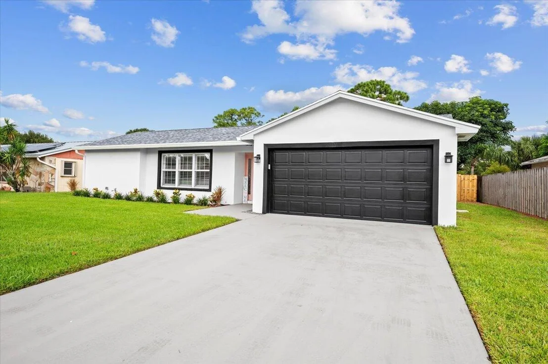 Photo of 509 Oak Terrace