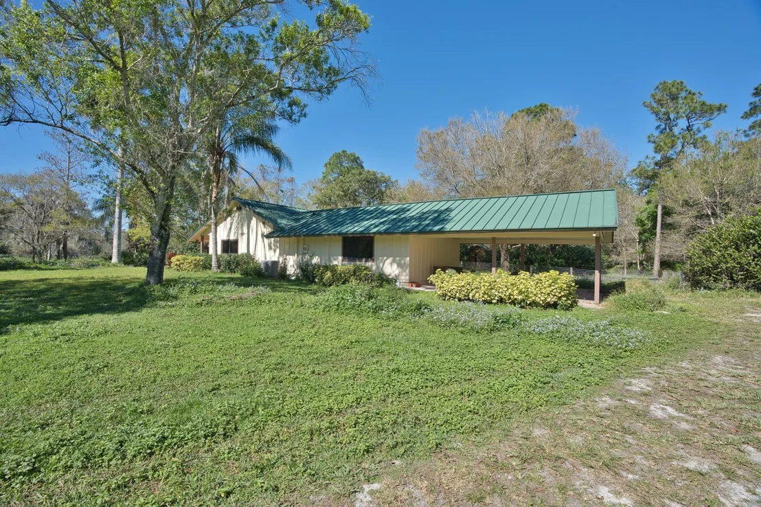 Photo of 18484 131st Trail N