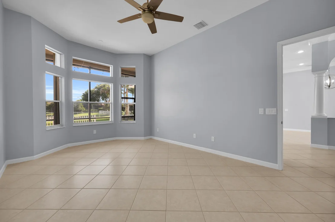 Photo of 7041 SE Bay Hill Drive