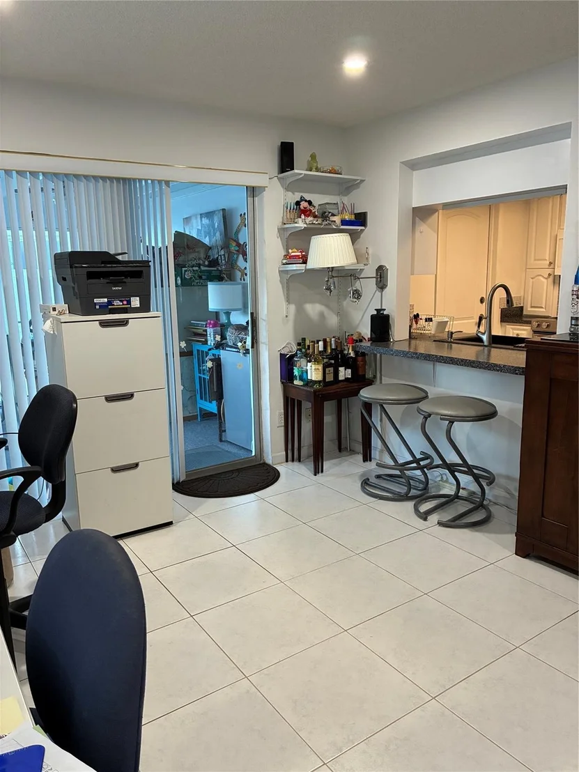 Photo of 320 S Golf Boulevard