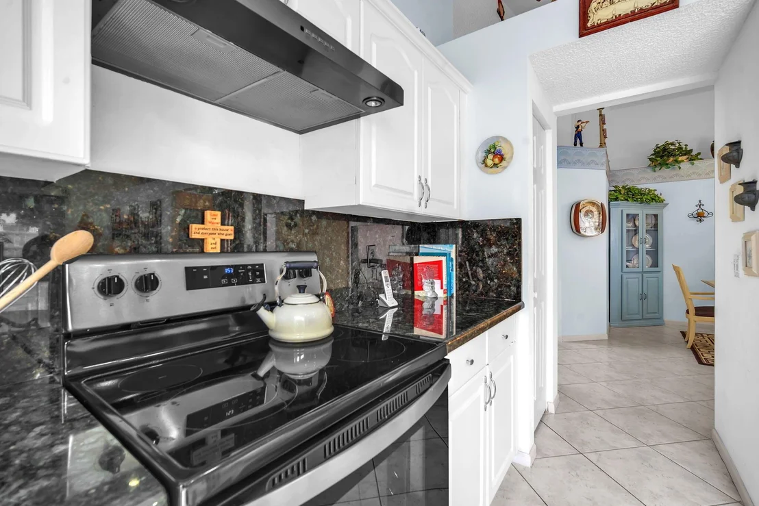 Photo of 7627 Thornlee Drive