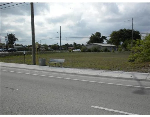 Photo of 1761 N Dixie Highway