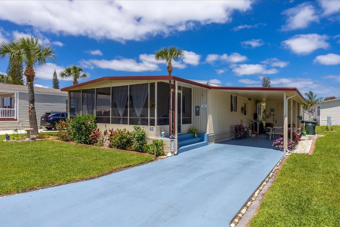 Photo of 65 Manor Drive