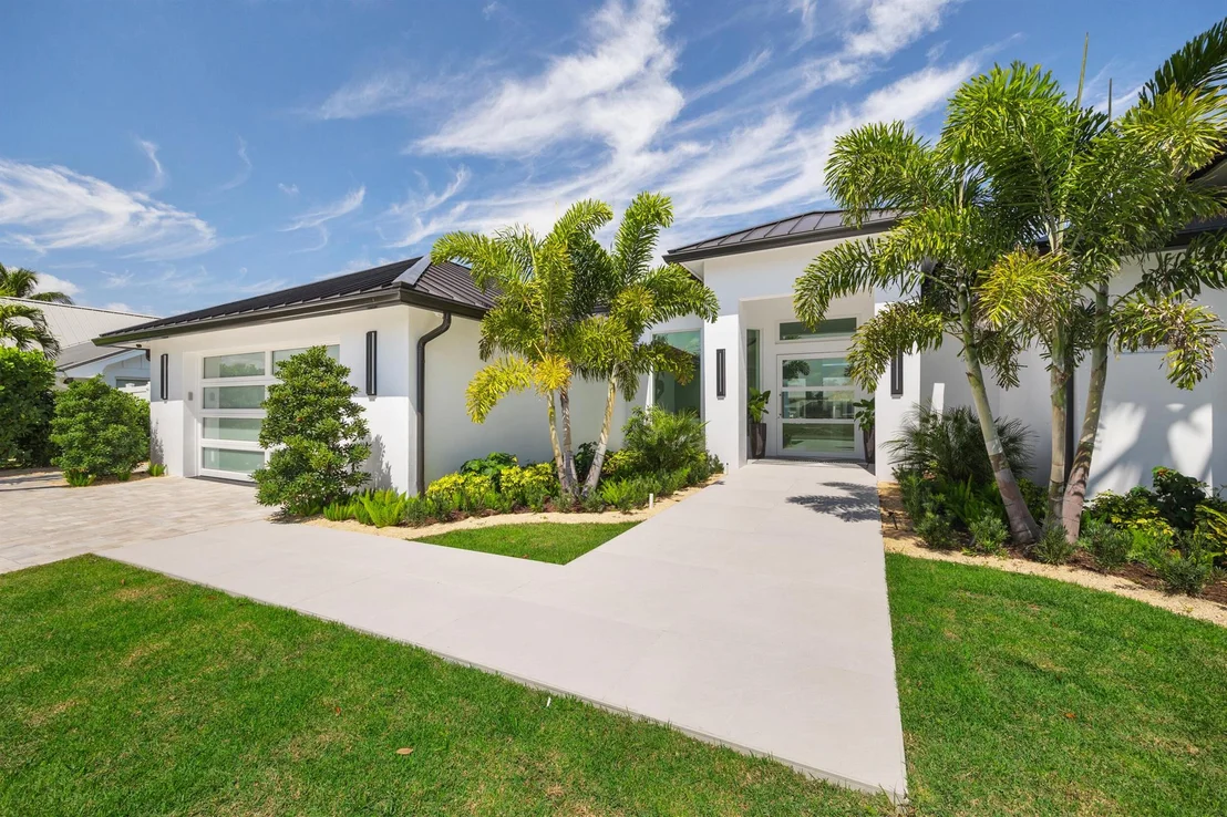 Photo of 23 Leeward Circle
