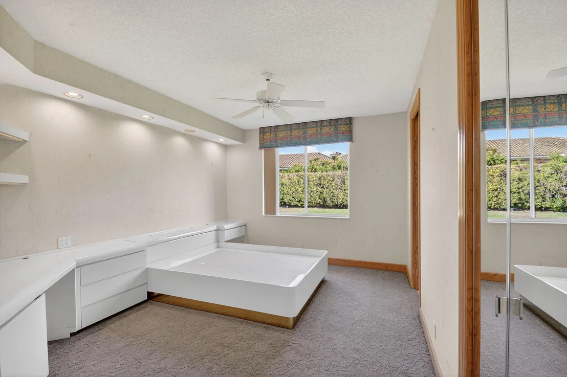 Photo of 1711 Breakers West Boulevard