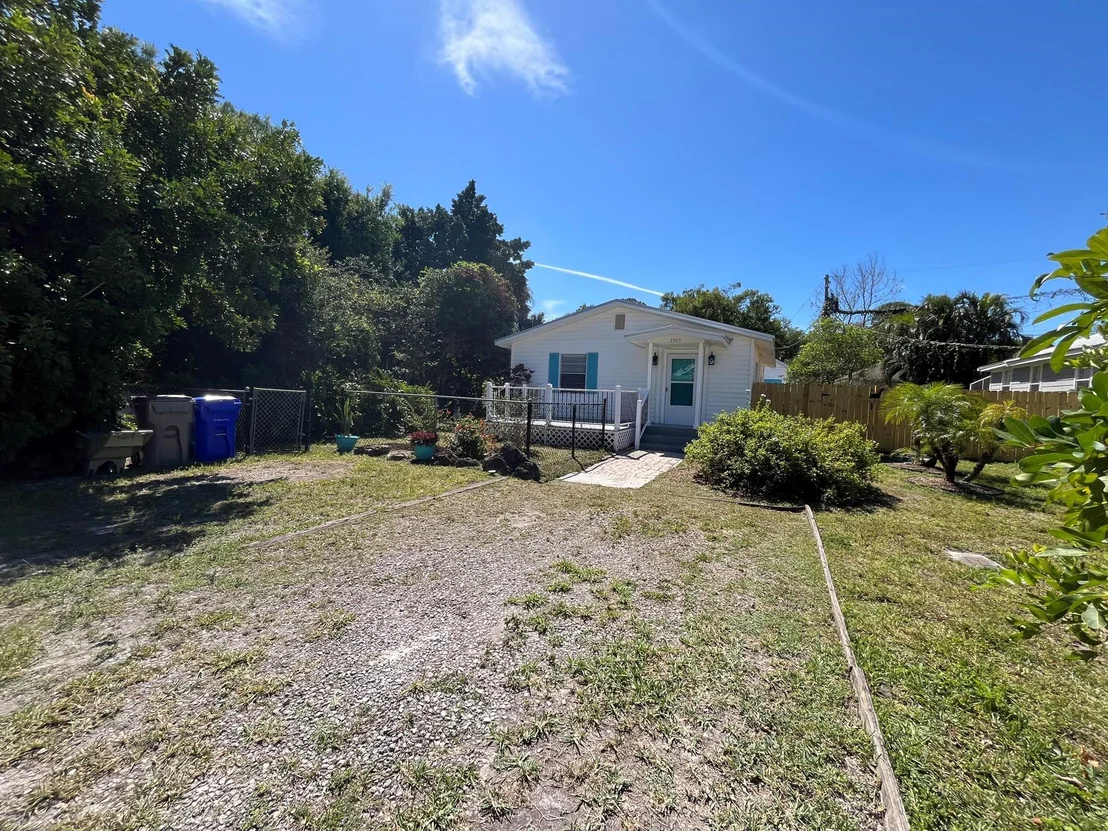 Photo of 3505 3rd Street