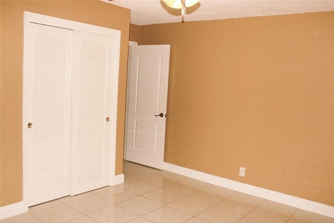 Photo of 5705 NW 48th Way