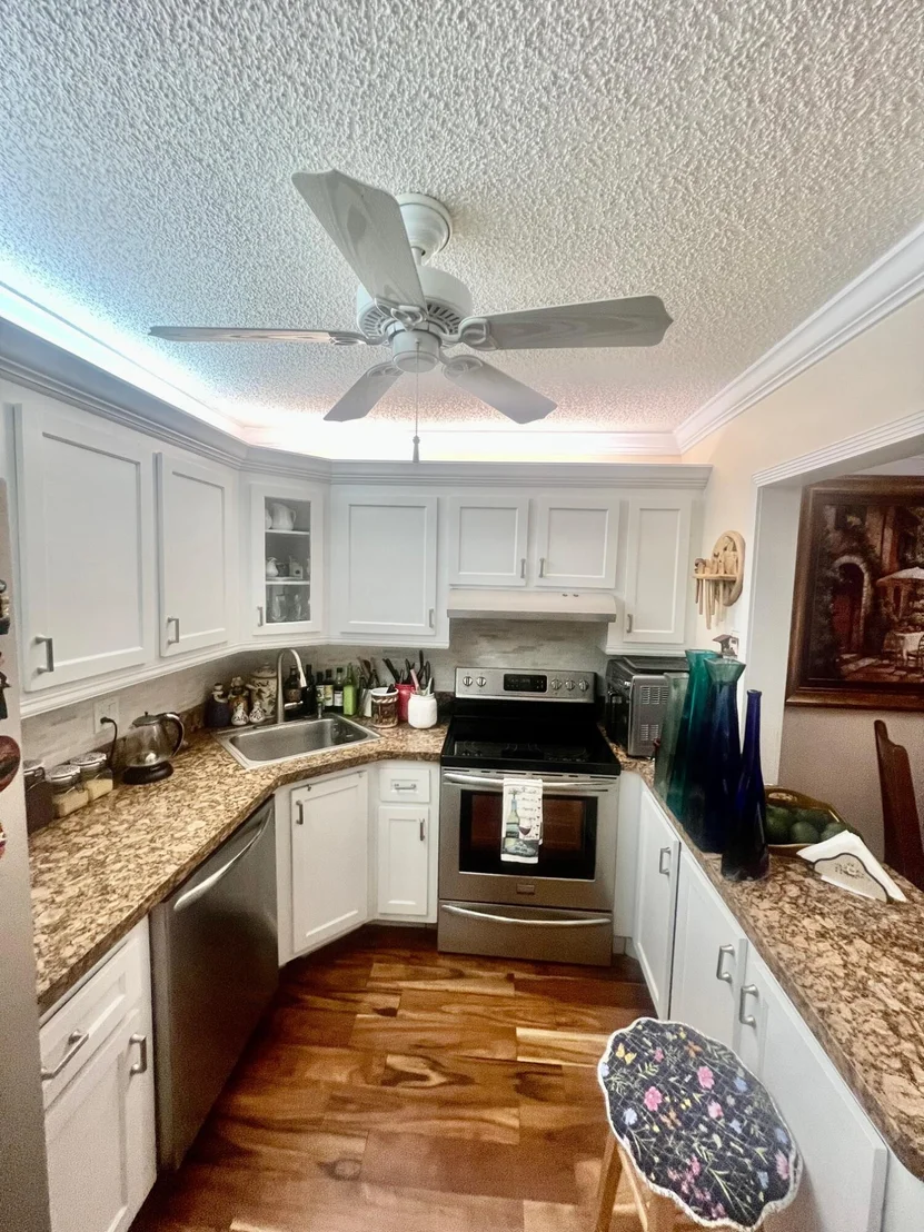 Photo of Unit A2 at 309 Knotty Pine Circle
