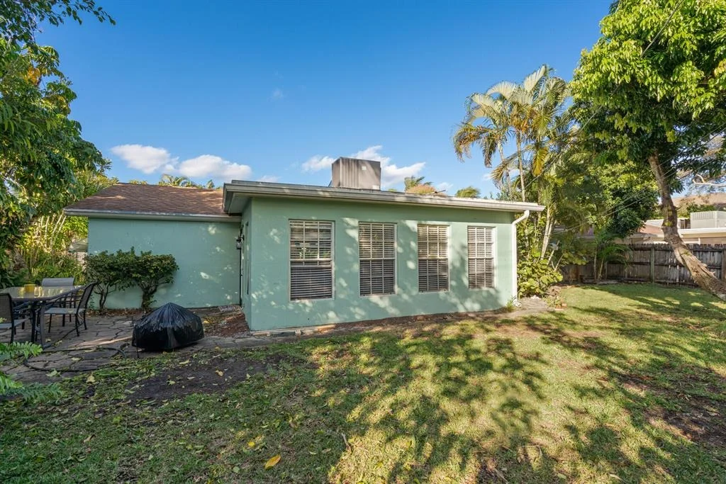 Photo of 262 Foresteria Drive