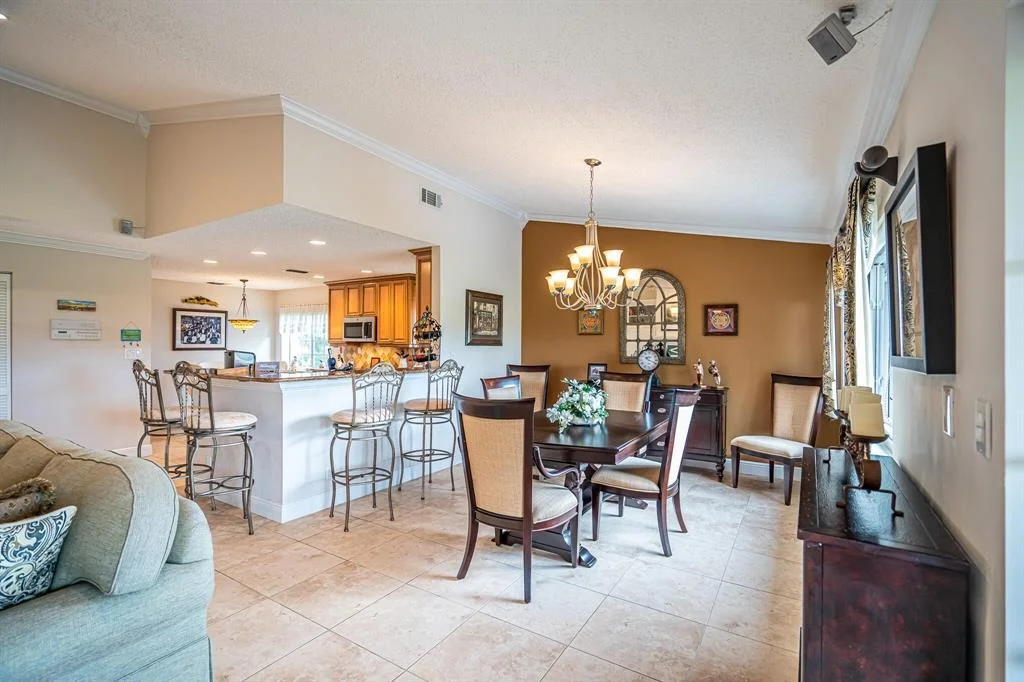 Photo of 6164 Petaluma Drive
