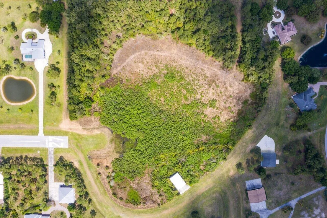 Photo of 3200 SE Downwinds Road