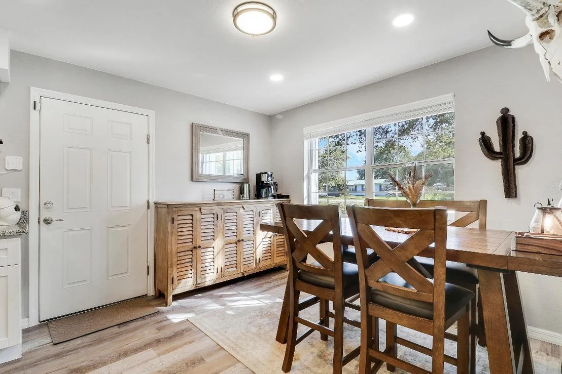 Photo of 1002 NW 7th Street