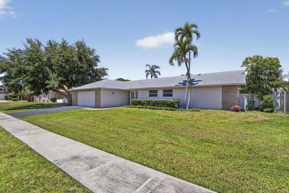 Photo of 12890 Guilford Circle