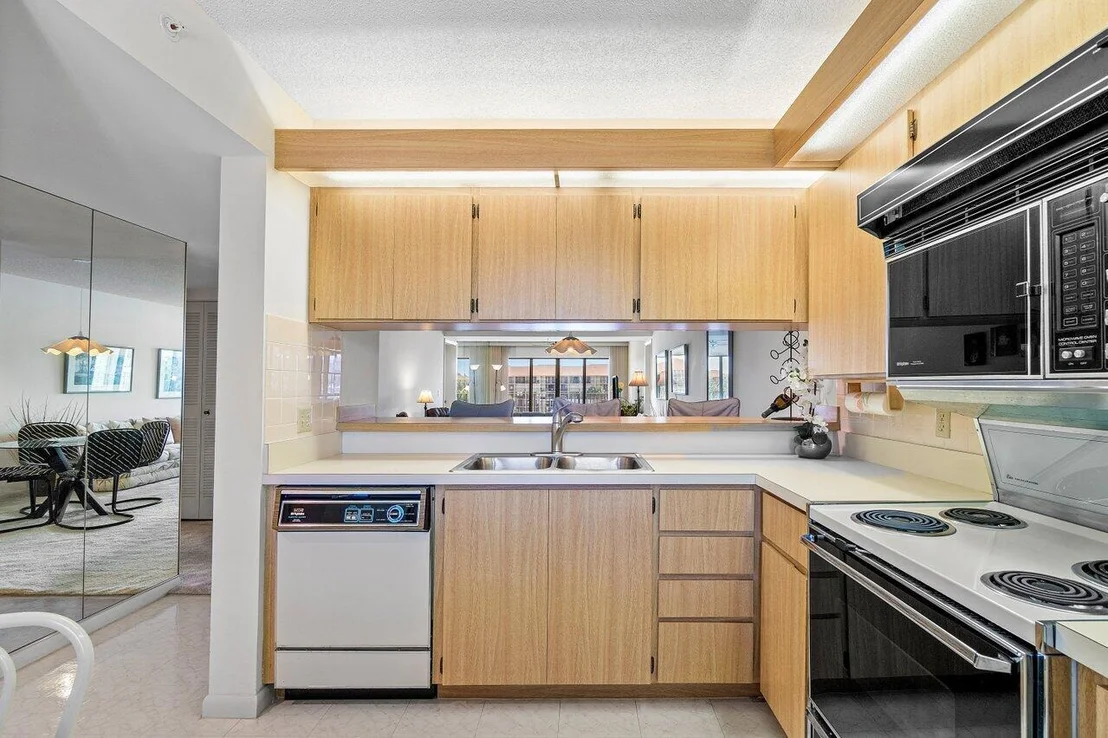 Photo of Unit 405 at 1401 Tidal Pointe Boulevard