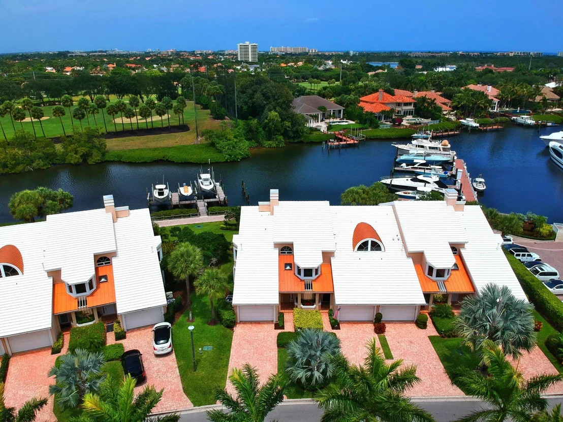 Photo of 601 Captains Way