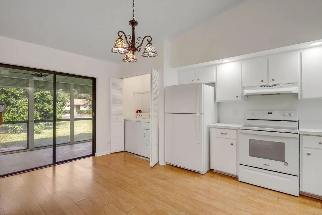 Photo of 6113 Fairfield Circle