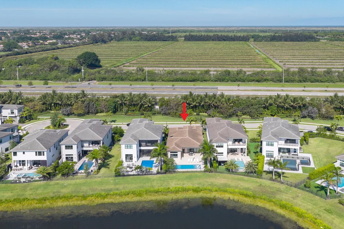 Photo of 9948 Espresso Manor